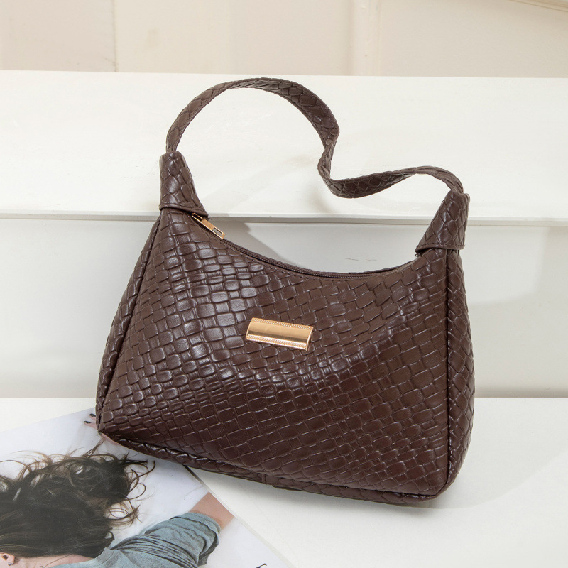 Bolsa debajo de las axilas otoño y invierno nueva bolsa de mujer de gran capacidad, moda de alta calidad, bolsa de hombro de viaje simple.