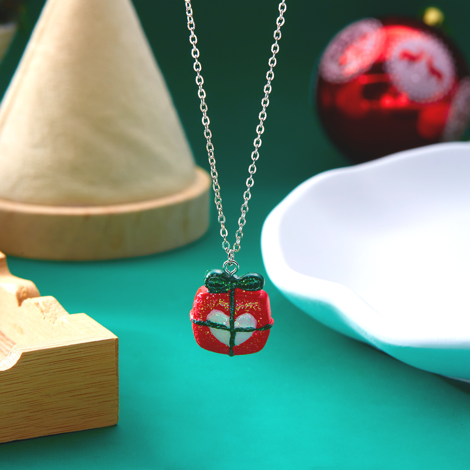 9g Weight Christmas Festival Pendant Necklaces Christmas Wholesale 9