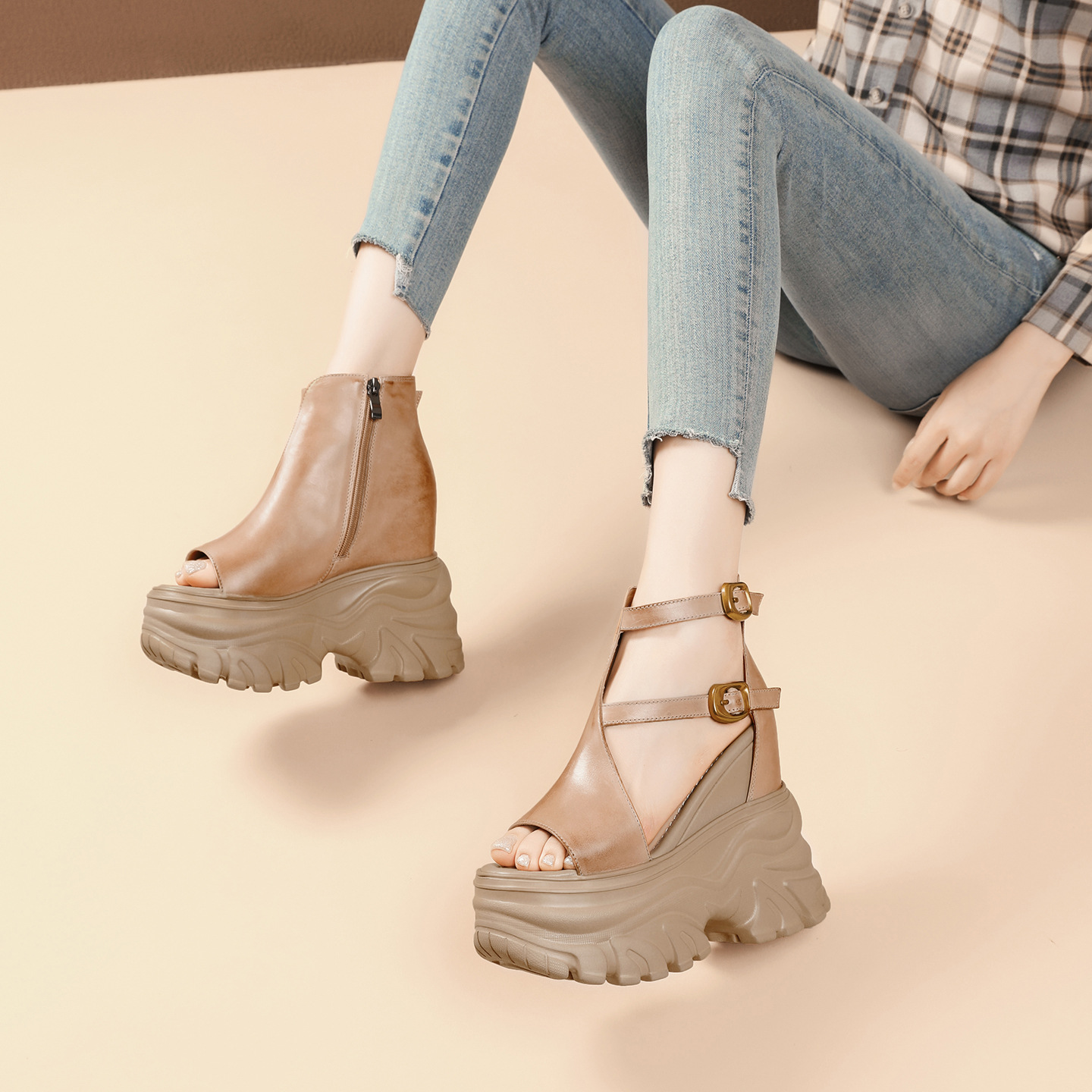Sandal cao gót nữ mũi hở phong cách La Mã đế xuồng gót 14 cm — màu nâu, màu đen