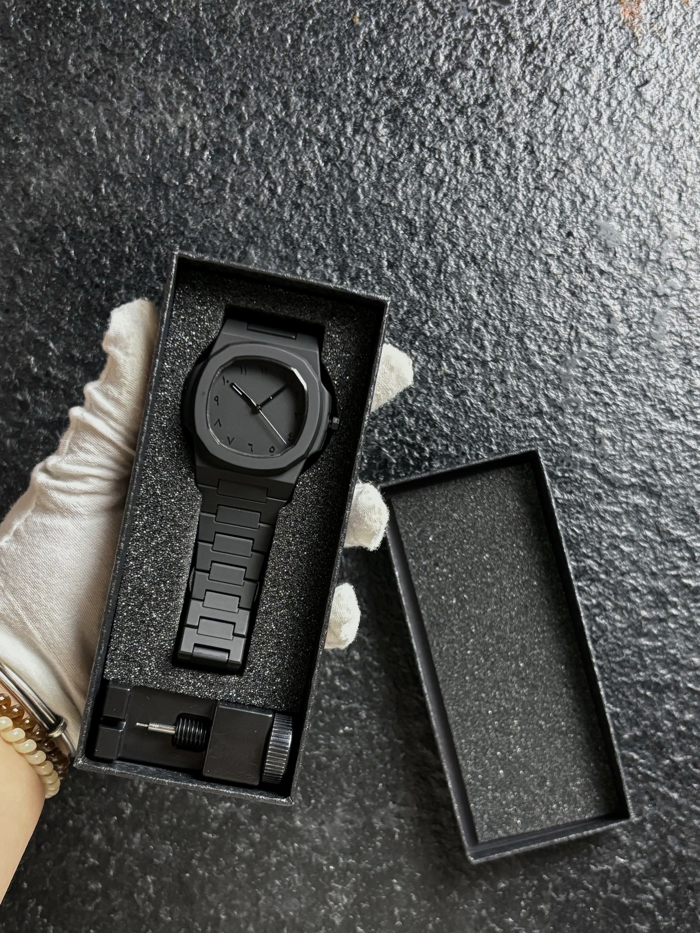 1159-16 domestic movement battery double snap button