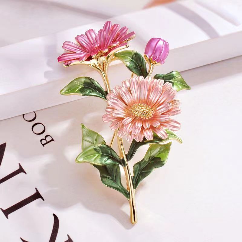 Elegant Simple Style Flower Alloy Diamond Unisex Corsage display picture 1