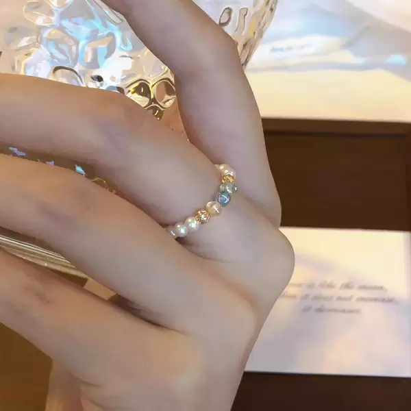 Colorful Czech Beads, Round and High-Gloss Rings for Women, Light Luxury and High-End Feel