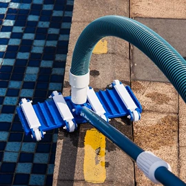 泳池水处理;滤芯;其他过滤设备