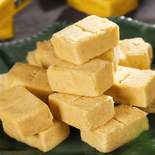 Vietnamese May 5 mung bean cake 310g pastry, authentic specialty imported snacks, old-fashioned memory pastries wholesale