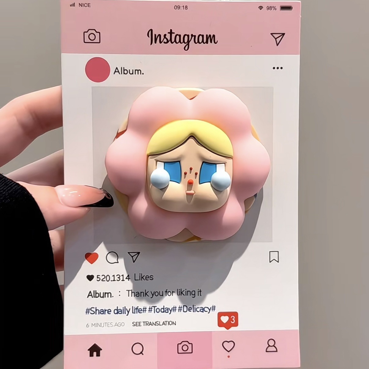 Three-Dimensional Pink Flower Headgear Crying Baby Magnetic Holder Suitable for Magsafe Mobile Phone Adsorption Desktop Lazy People