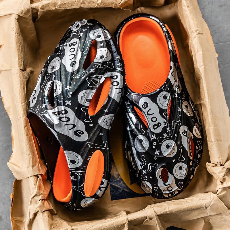 2025 pantuflas para hombres en verano, sentido de pisar mierda, playa EVA, sandalias Baotou, sandalias casuales, zapatillas al aire libre