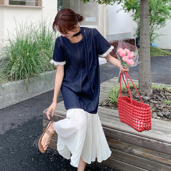 Elegant summer denim dress