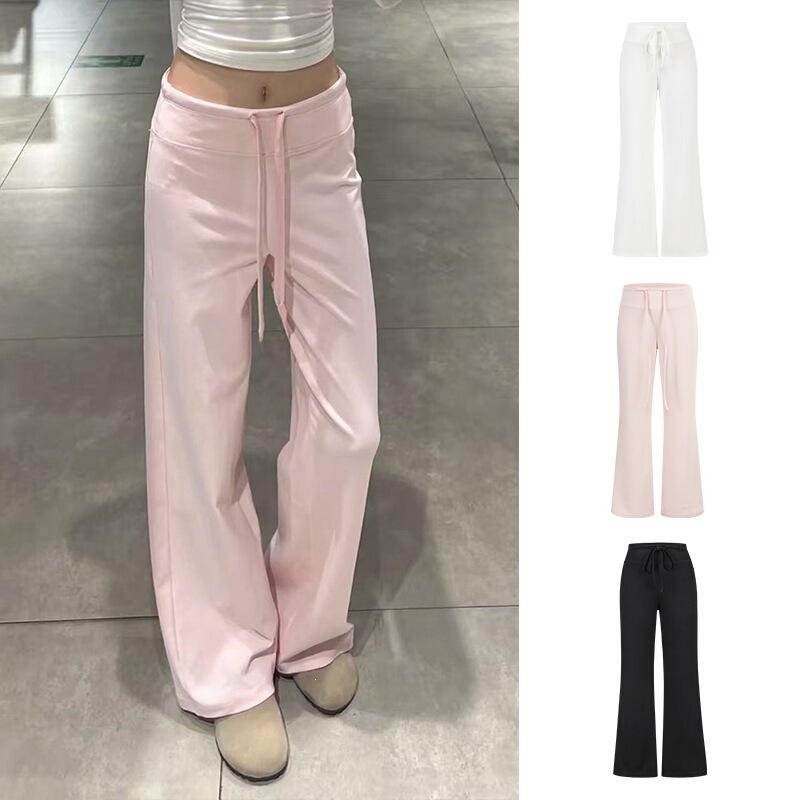 Pink straight-leg sports pants that make you look taller and slimmer, with a thin, draping effect and wide legs