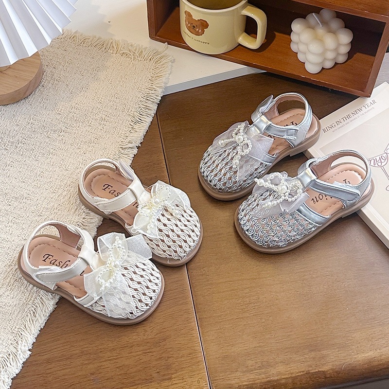Mother & Kids Girls Lace Bow Knot Woven Hollow Out Sandals Summer Pearl Princess Beach Shoes Stylish Clogs For Formal & Casual For Women_voghion.com