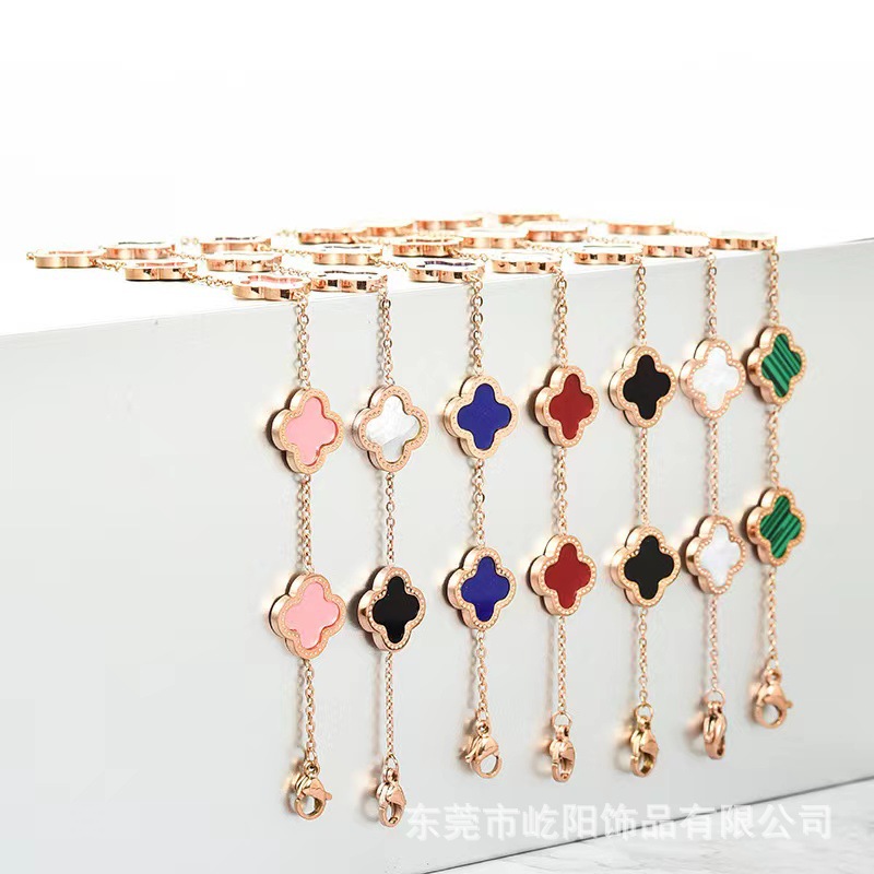 Cross-border e-commerce hot sale titanium steel Lucky Clover bracelet 18K gold double-sided bracelet titanium steel bracelet bracelet