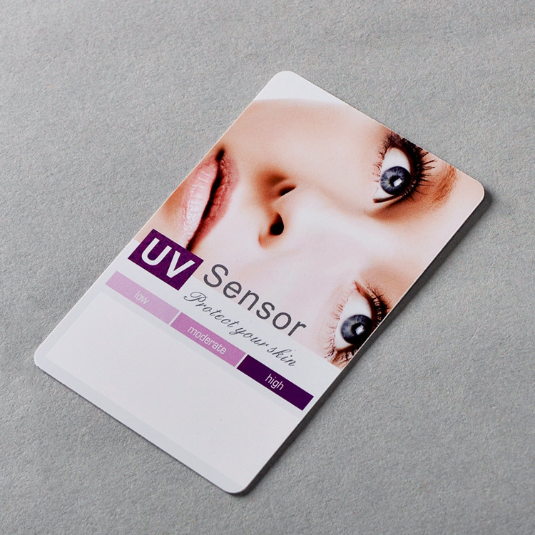英文变色塑料卡片紫外线强度衣服测试卡服装防晒霜UV防晒检测卡