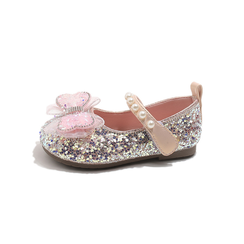 2026 primavera y verano nuevos zapatos de princesa huecos de suela suave para niños zapatos de perla de diamante image 6