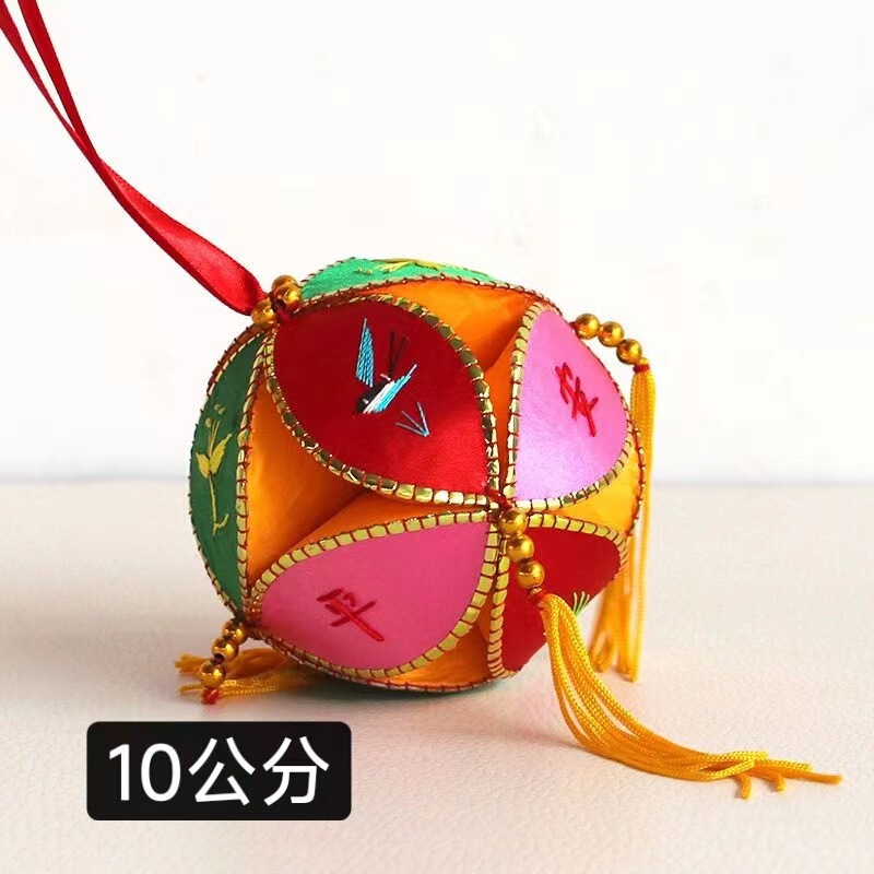 広西の3月3日の刺繍のボールのかごの家庭用の純粋な手作業でかごを編みます。|undefined