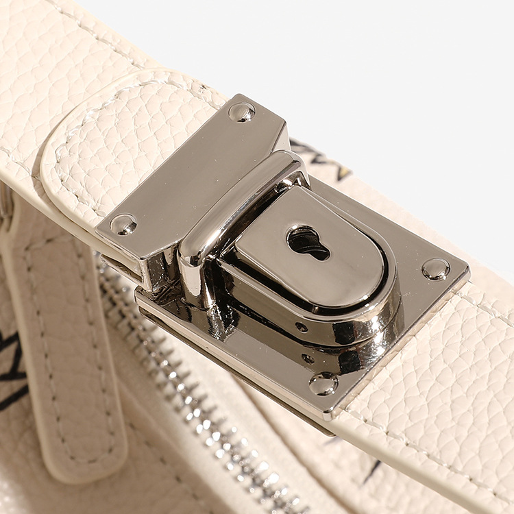 bear bag new fashion versatile cute handbag shoulder messenger bag_voghion.com