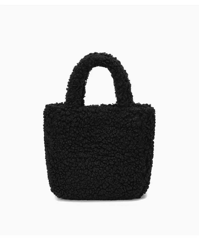 Women's Small Autumn&Winter Plush Solid Color Vintage Style Bucket Magnetic Buckle Handbag display picture 9