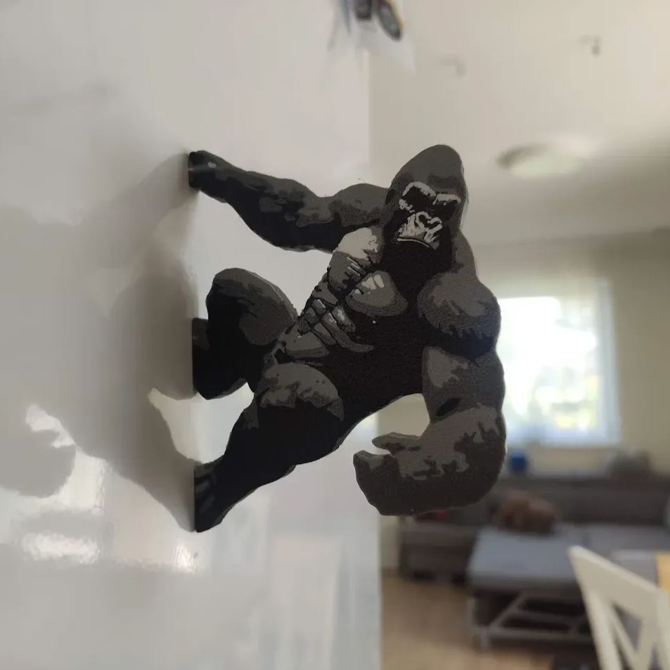 2025 explosión transfronteriza Magnetic King Kong regalo decoración muñeca decoración musculosa fabricante al por mayor