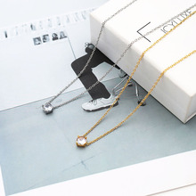 ŷ��ʱ�м�Լ18k��צ�ʯO��������ŮС�������Ѹֲ���ɫ��Ʒ����