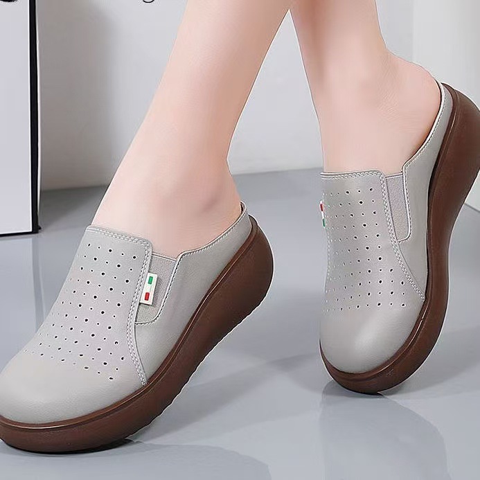 Sandals and Slippers Women's Summer Outer Wear 2025 New Thick-soled Height-increasing Outgoing Soft-soled Half-slippers Women's Shoes with Skirt