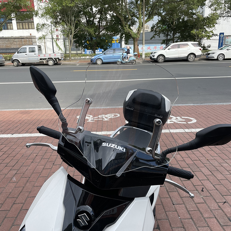 新款UY风挡
