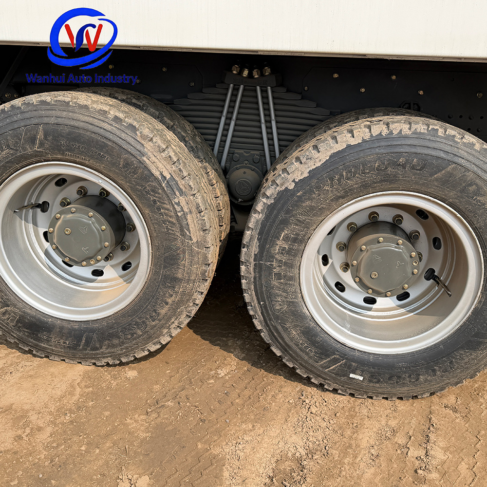 Sinotruk Howo Nx6X4 Dump Truck 371 Horsepower Engineering Dump Truck for Transporting Gravel and Soil