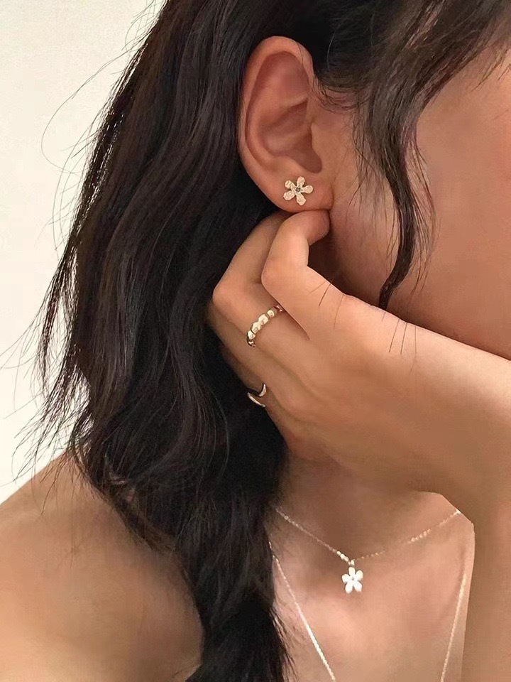 1 Pair 925 Sterling Silver Flower Ear Studs display picture 1