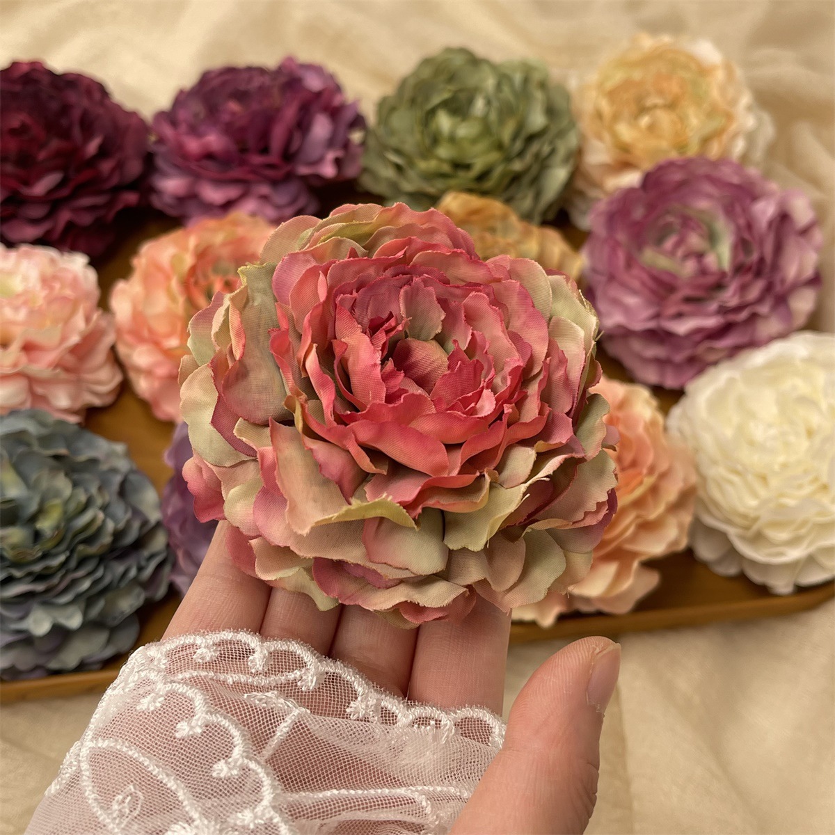 Elegant Sweet Women's Flower Polyester Cloth Hair Clip display picture 10