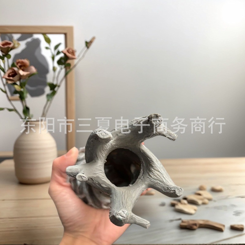 ホームリビングルーム用のクロスボーダーホットスタイルの花瓶装飾品、クリエイティブな木の幹の装飾品、デスクトップ樹脂模擬花、ガーデン屋外装飾品|undefined