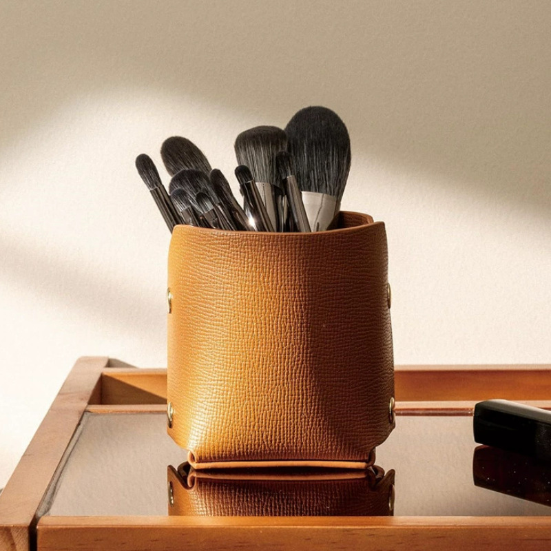 Handmade DIY Leather Pen Holder, Simple Leather Pen Holder for Gifts, Writing Pen, Office Stationery, Makeup Brush Storage