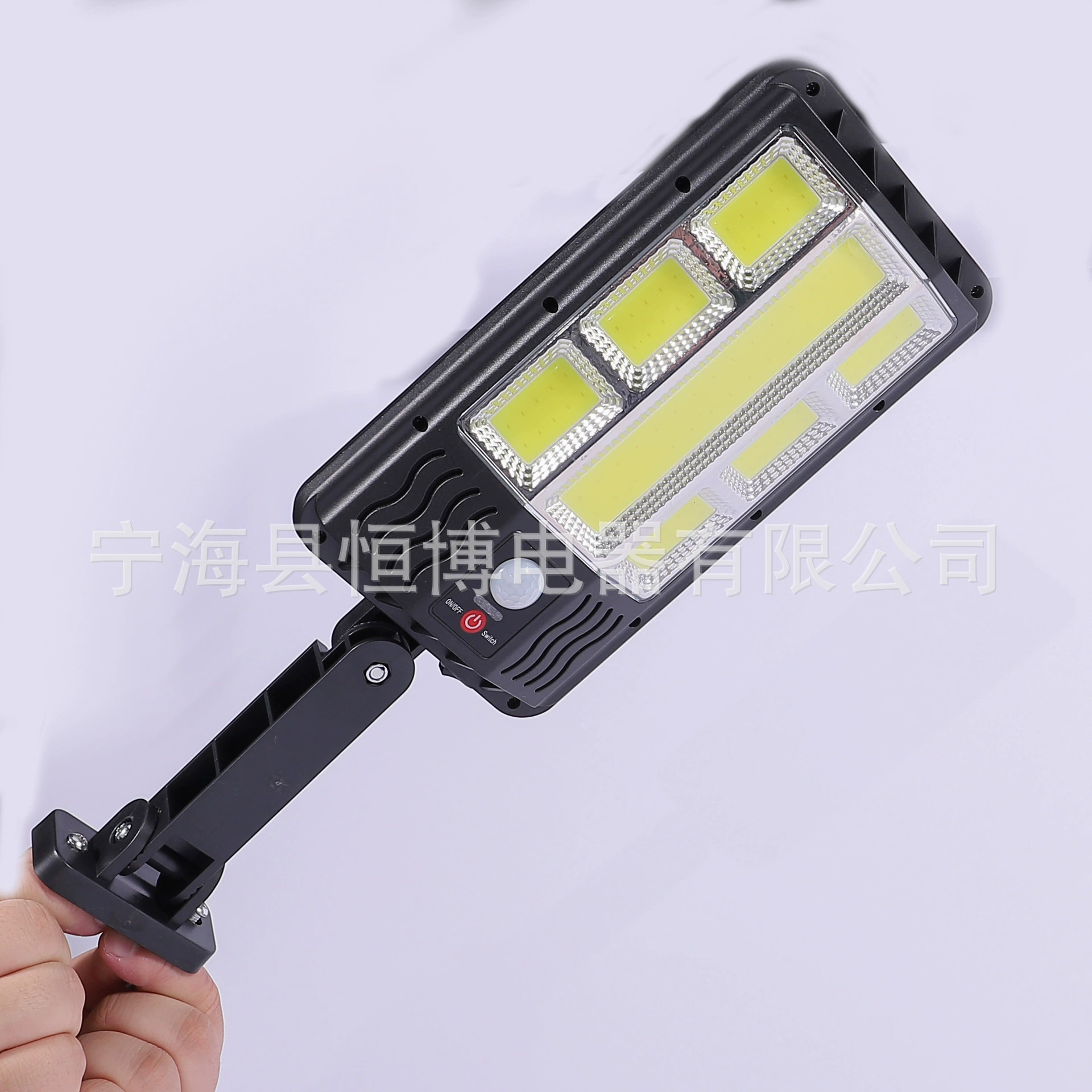 Солнечная зарядка двор Индукционная лампа человеческого тела