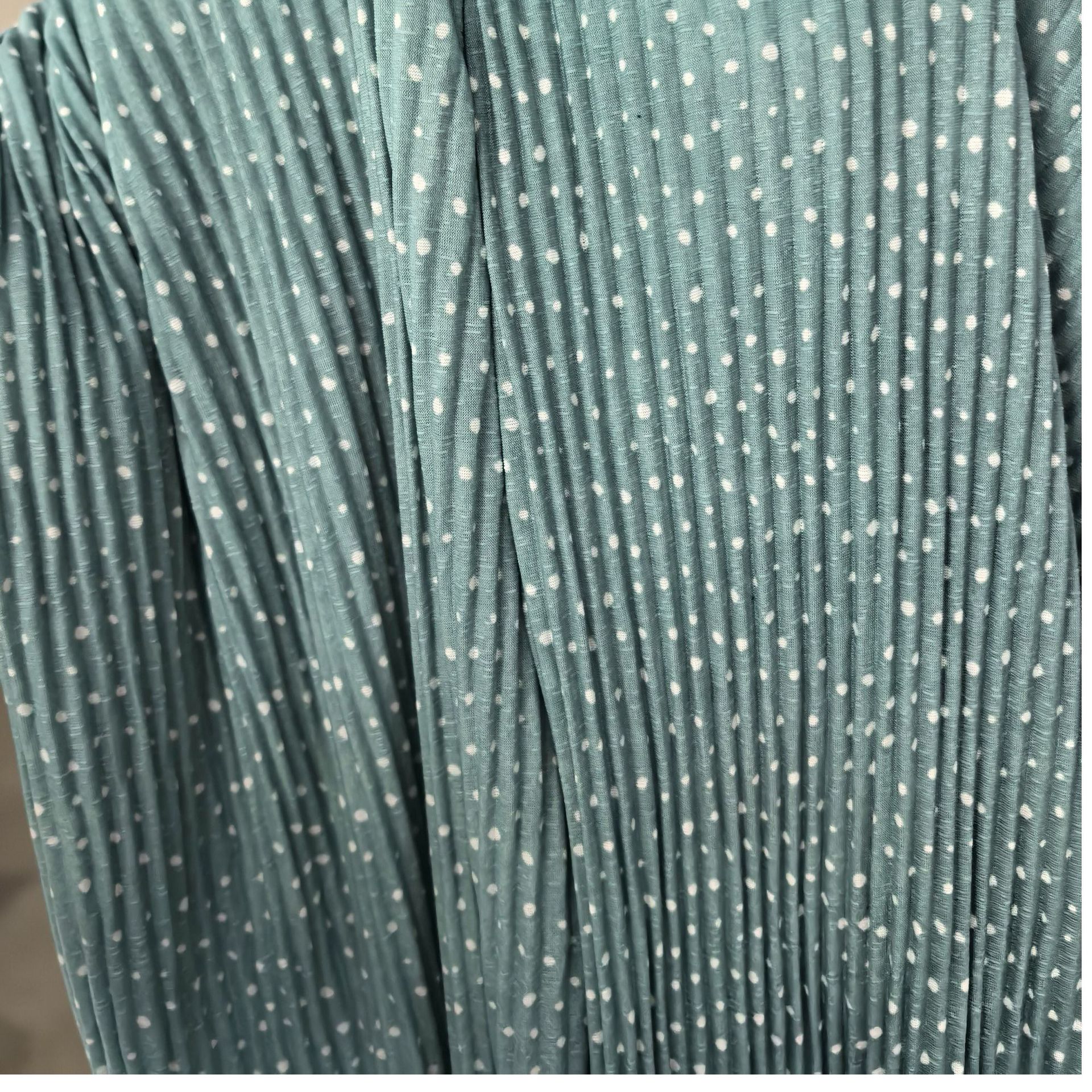 K9183-green dot