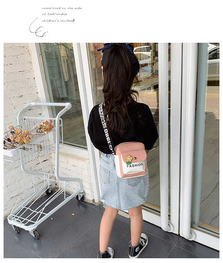 Wholesale of new Korean-style small square bags, cute single-shoulder bags for export, wide-shoulder crossbody bags, cosmetic bags, mobile phone bags and women's bags undefined