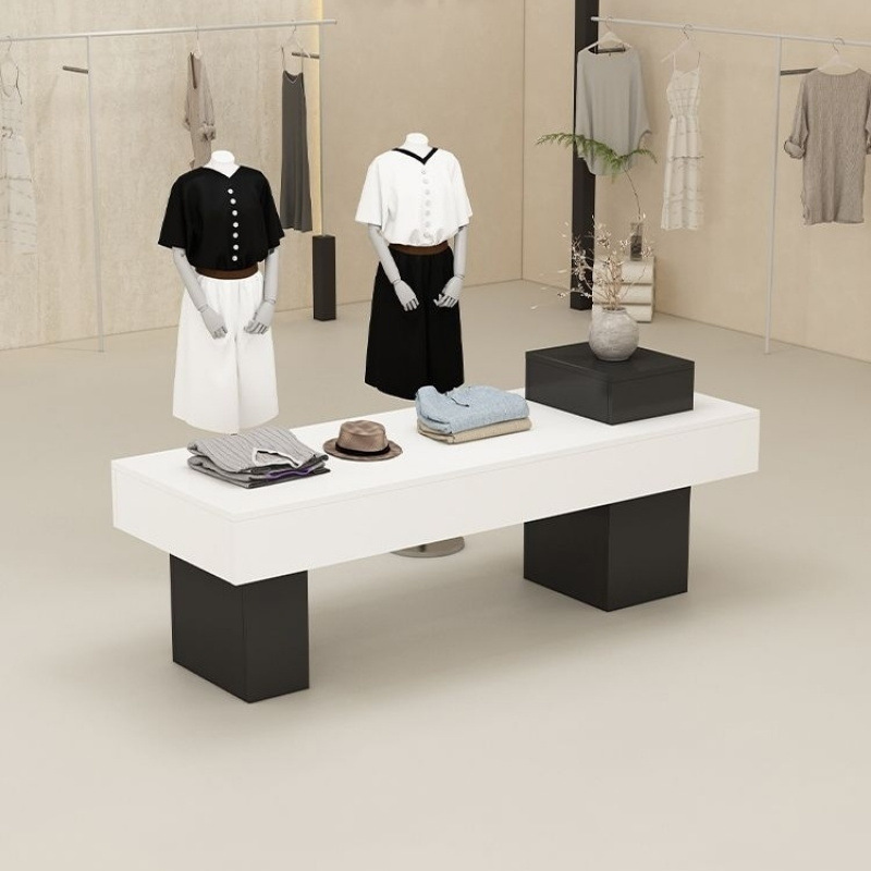 服装店中岛桌女装店铺中间流水台简约现代木纹纹展示桌鞋包陈列柜