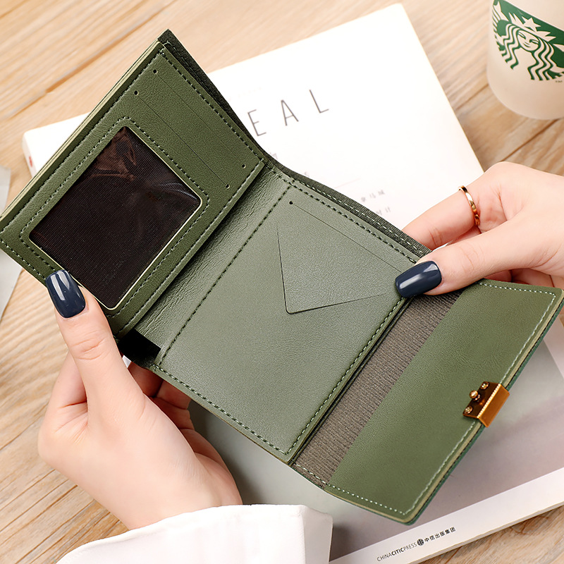 Cartera corta estilo coreano 2024, nueva, mate, con diseño de patchwork retro, versátil, triple, con monedero y tarjetero, venta al por mayor.