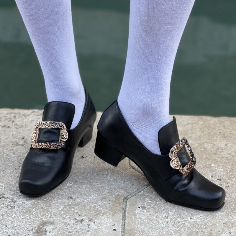 Amazon Independent Station Cross-border Foreign Trade New European and American Retro 18 Medieval Renaissance Halloween Men's Shoes