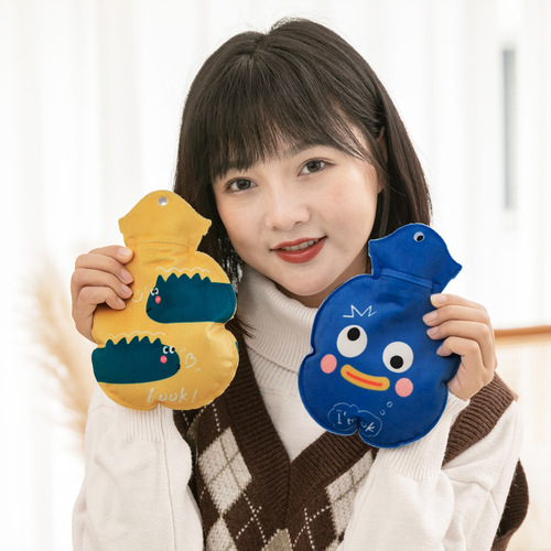 Large 3D printed water-filled hot water bottle water-filled student hand warmer short flocked cloth warm water bag PVC thickened bag LOG