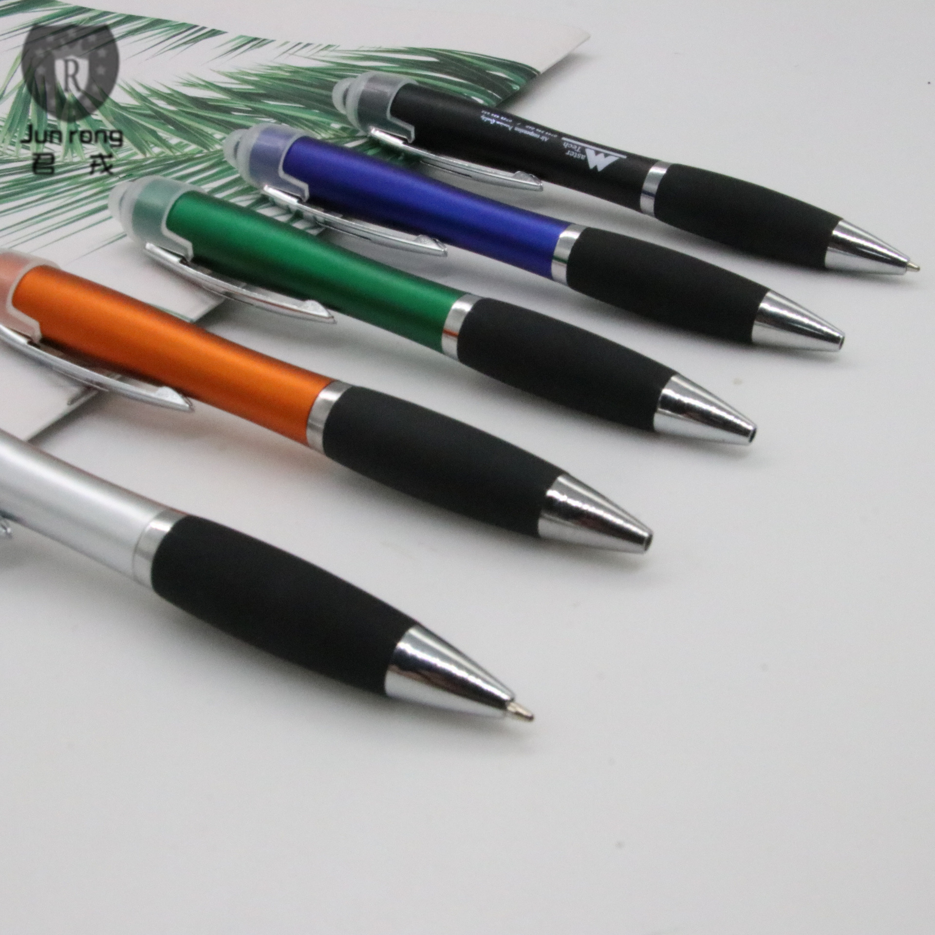 Bolígrafo de plástico con puntero táctil, logotipo láser, marca corporativa, artículos de papelería, 5 colores disponibles, bolígrafo de cinco colores para negocios.