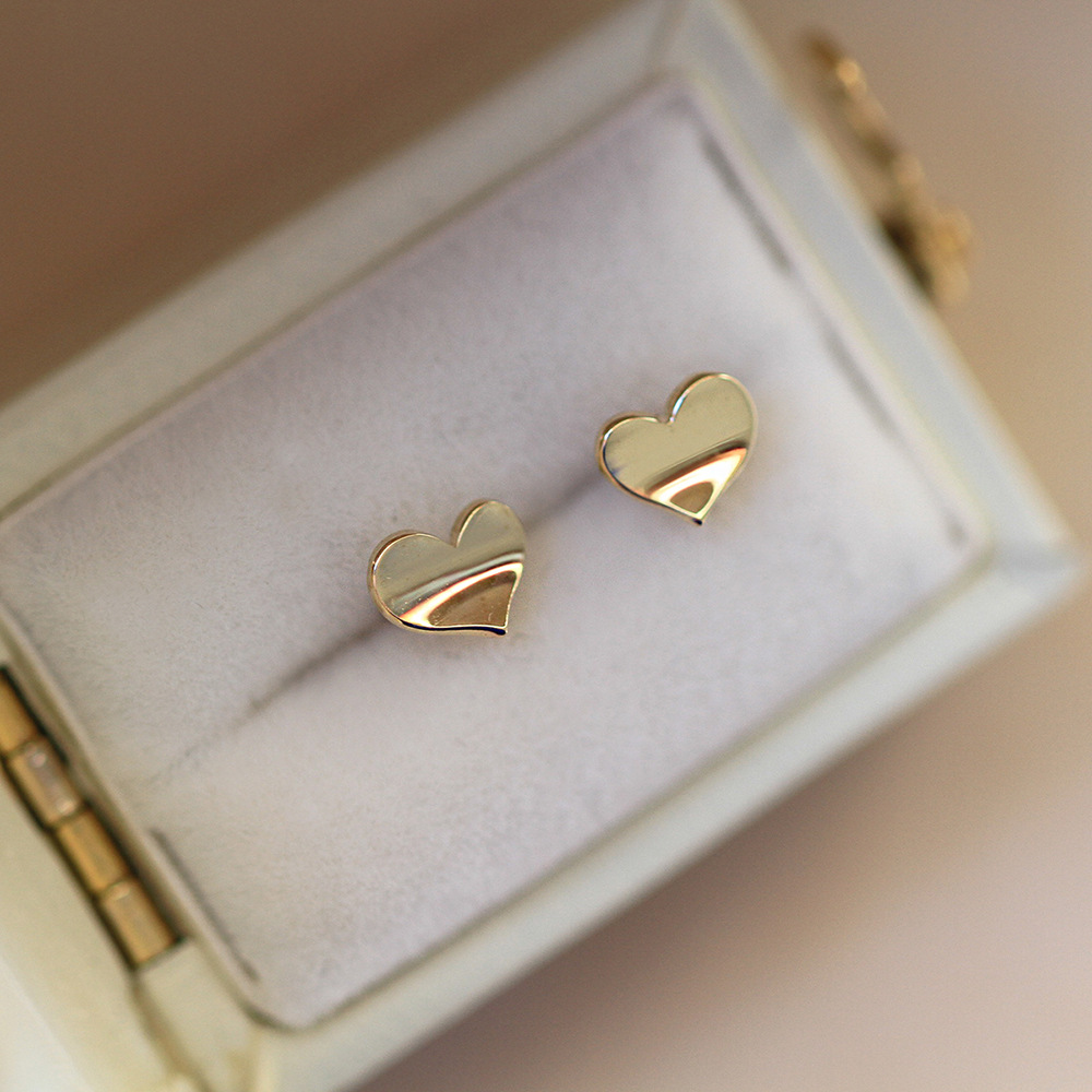 1 Pair Simple Style Heart Shape Sterling Silver Plating Ear Studs display picture 1