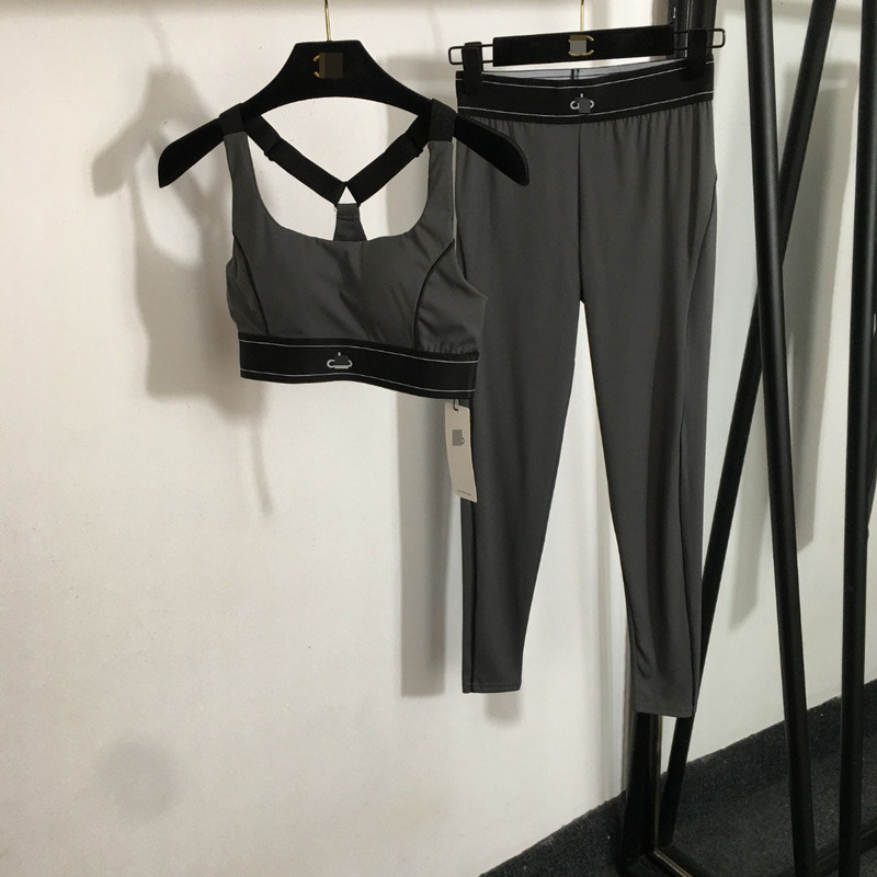Nanyou High-Quality New Yoga Sports Set: Ribbon Waist-Cinching Bra, Fitness Tank Top + Elastic Tight-Fitting Leggings