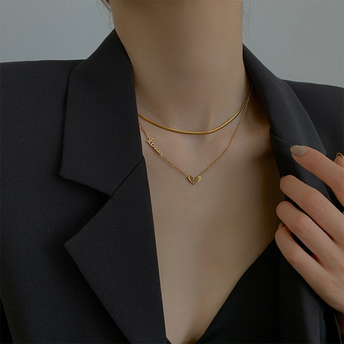 Internet celebrity Korean titanium steel design love love double-layer necklace female niche brand simple and versatile clavicle chain