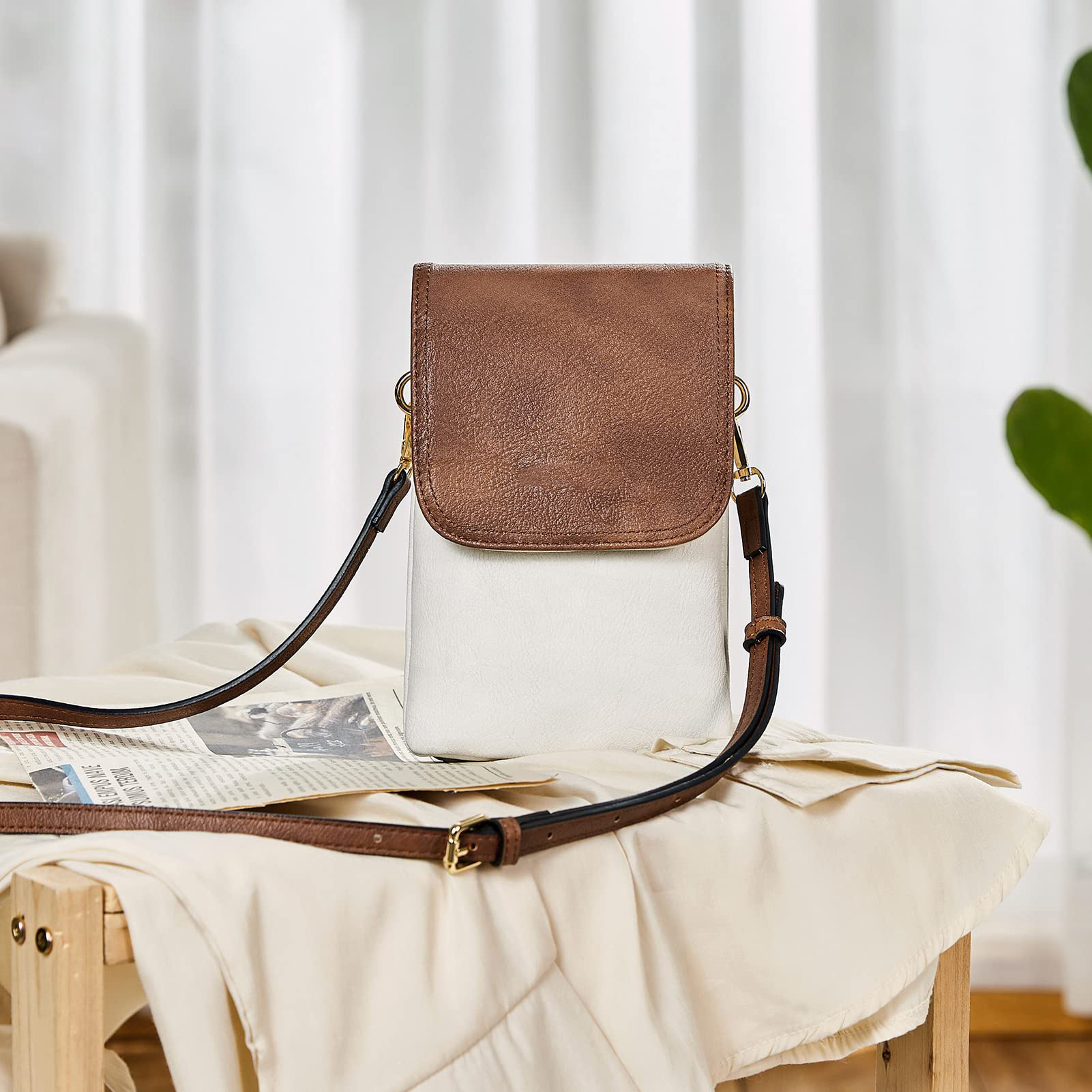 C-01-white With Brown-07.jpg