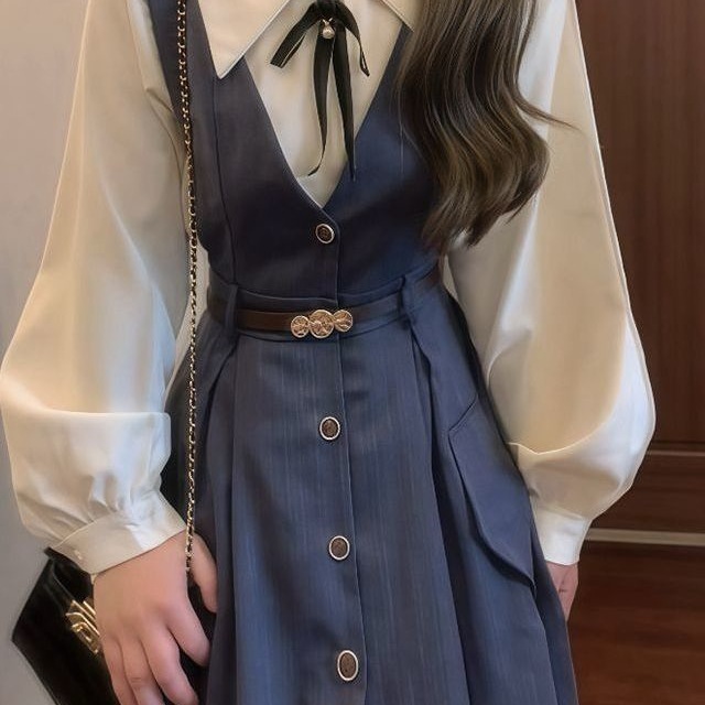 法式秋季文艺复古新款背心连衣裙学院长袖衬衫减龄收腰两件套|undefined