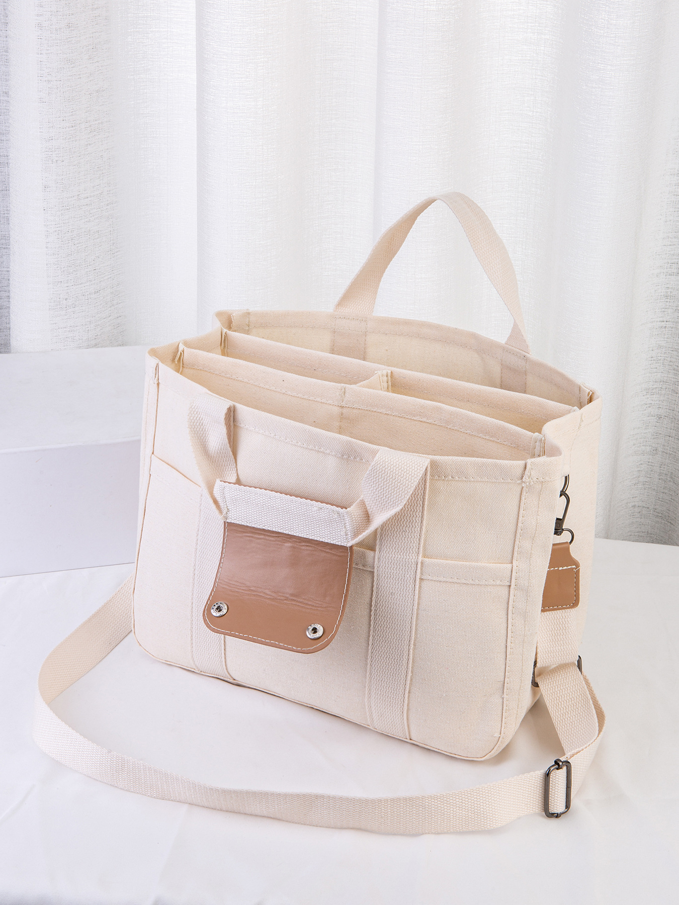 Women's Medium Canvas Solid Color Basic Open Diaper Bags display picture 10