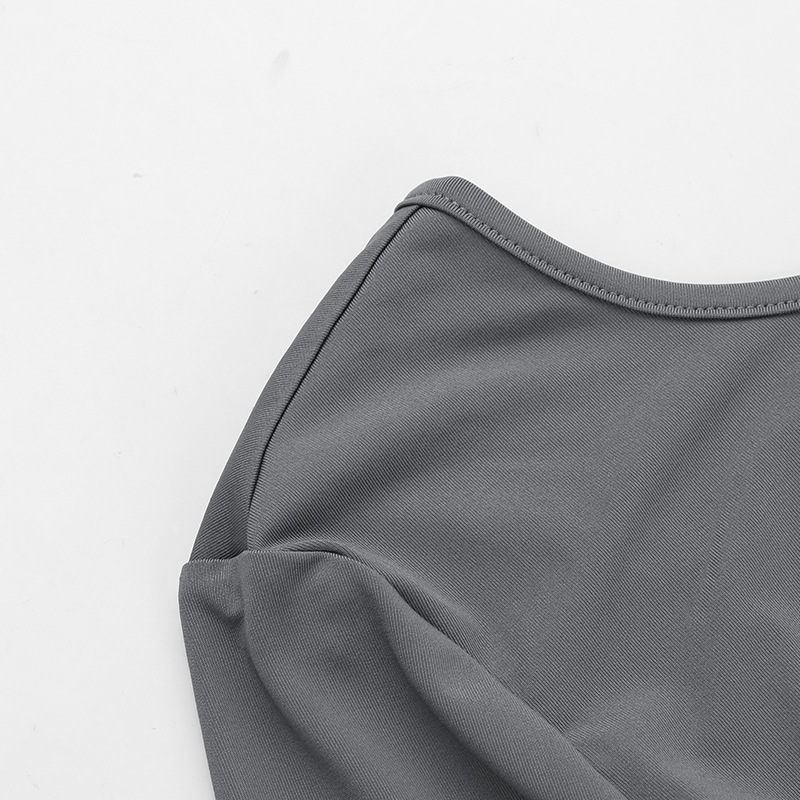 Title 13, Slim Fit backless shorts met lange mouwen en sh...