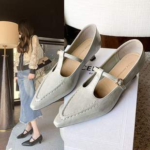 ��T���ͼ��^��Ь2025�¿��ɫ�U�ռ���������С���@�׸߸�Ь