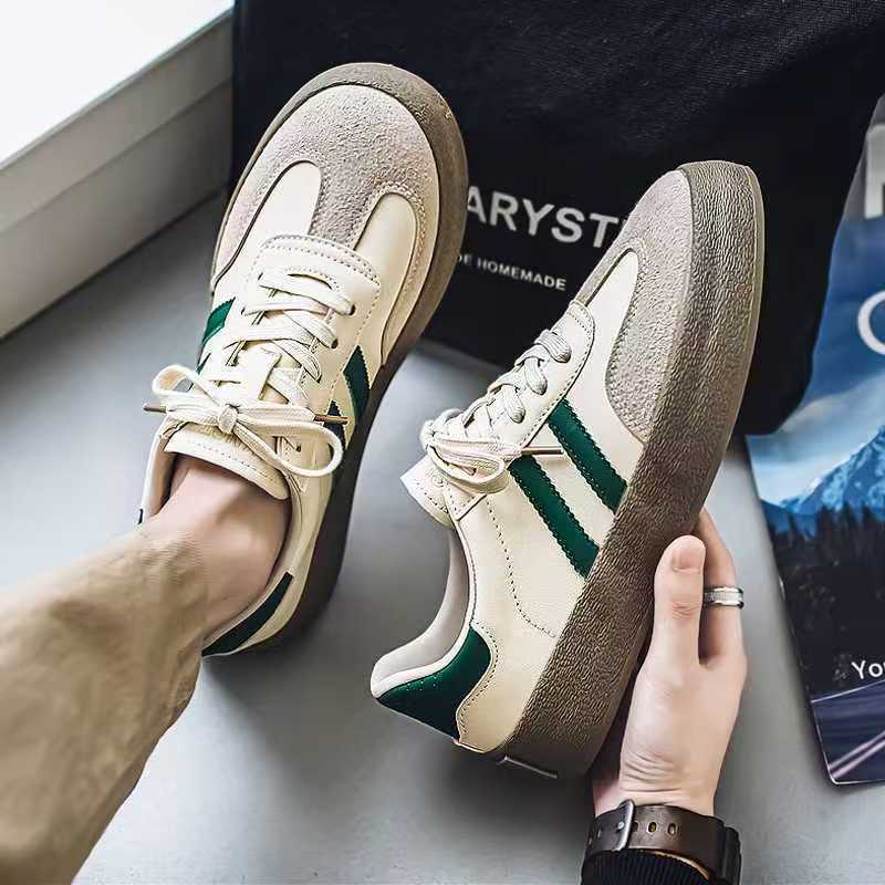 Zapatos de entrenamiento para hombres 2026 nuevo diseño de nicho de invierno estilo de estilo de Hong Kong retro baja zapatos casuales para hombres