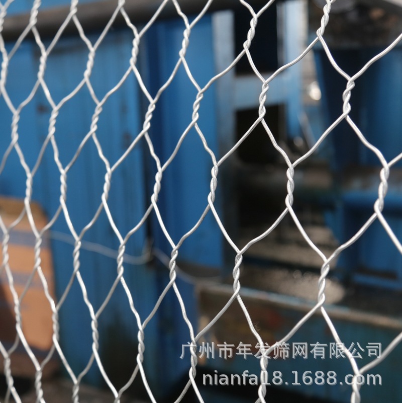 厂家现货婚庆造型网舞台云朵吊顶布置插花拧花六角铁丝网