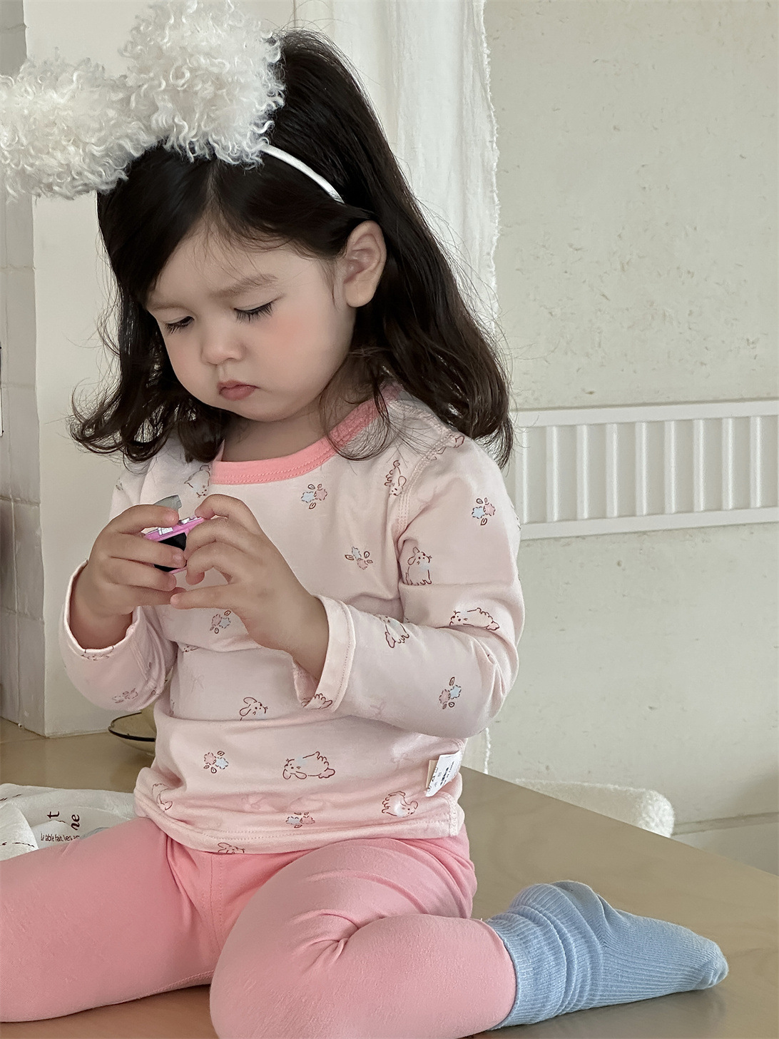 Pijamas infantiles de otoño conjunto de casa 2025 ropa de otoño ropa infantil coreana pijamas niñas ropa de hogar dos piezas