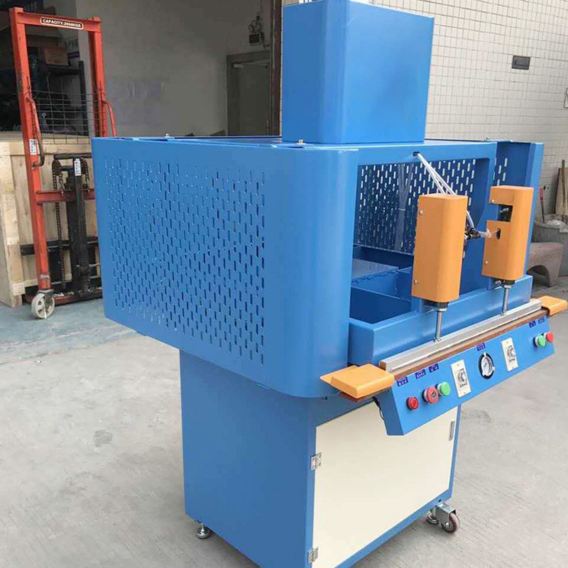 Máquina Selladora y Envasadora al Vacío 220V Neumática para Ropa, Cojines y Peluches