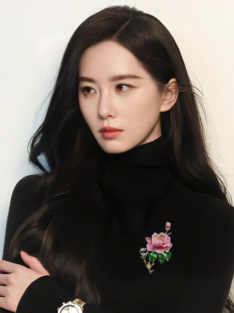 Chinese-Style Peony Brooch with a High-End Feel, Symbolizing Prosperity and Elegance, Fashionable and Versatile Enamel Pin Brooch