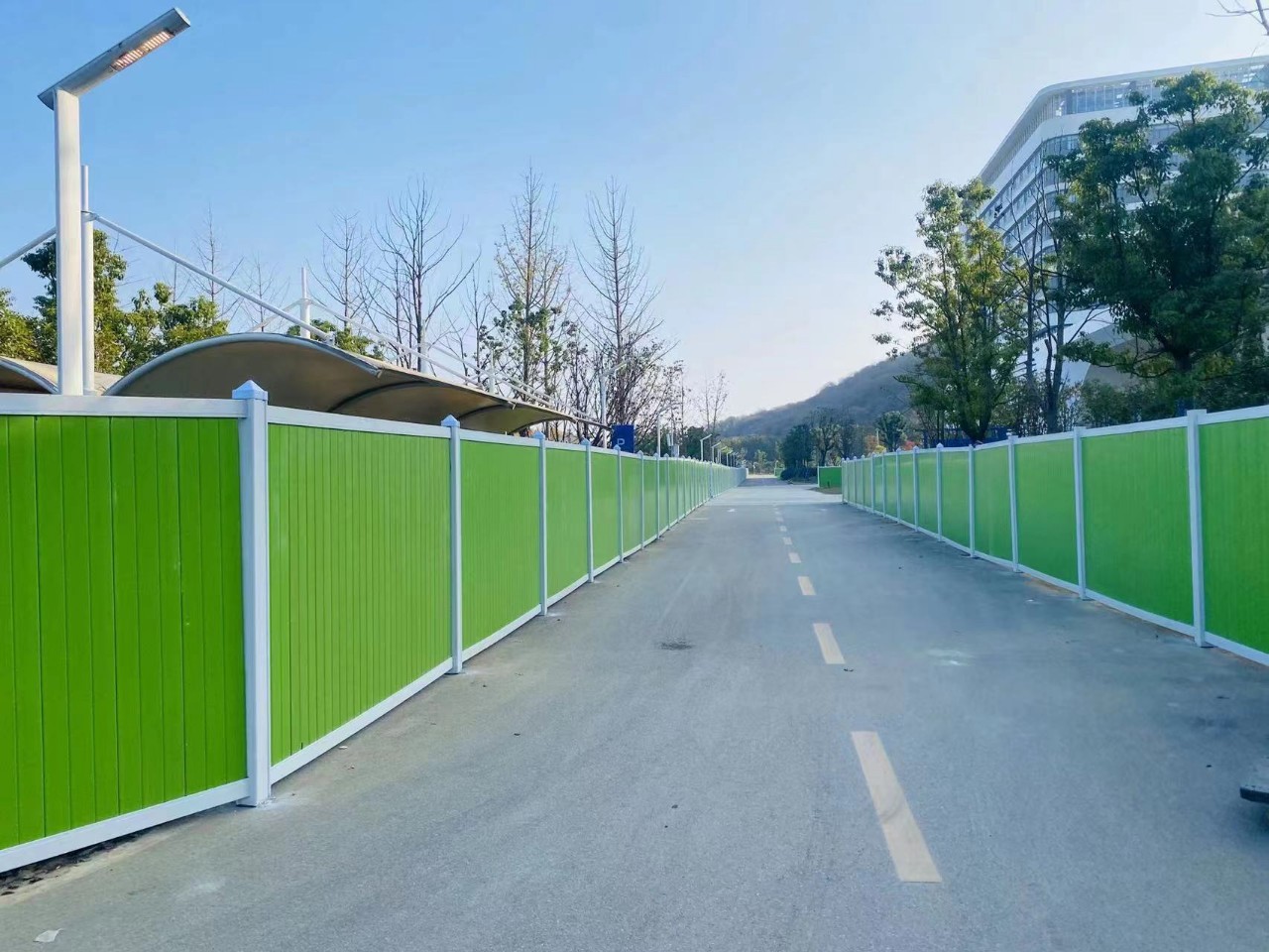 市政工程装配式pvc围挡施工挡板道路建筑工地临时彩钢隔离护栏-阿里巴巴